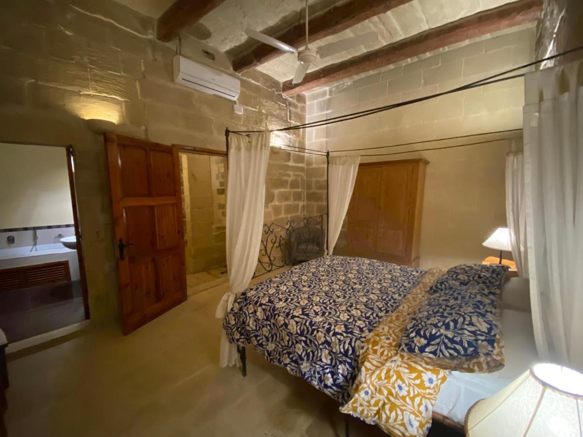 Farmhouse Razzett Cora Victoria Kültér fotó